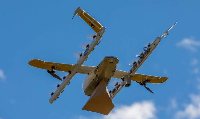 Drónos csomag­szállítás indul Finnországban