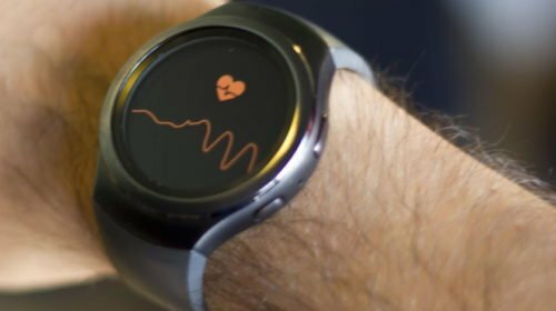 Sense okosórákat hív vissza a Fitbit